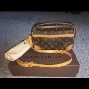 Small Louis Vuitton Crossbody bag